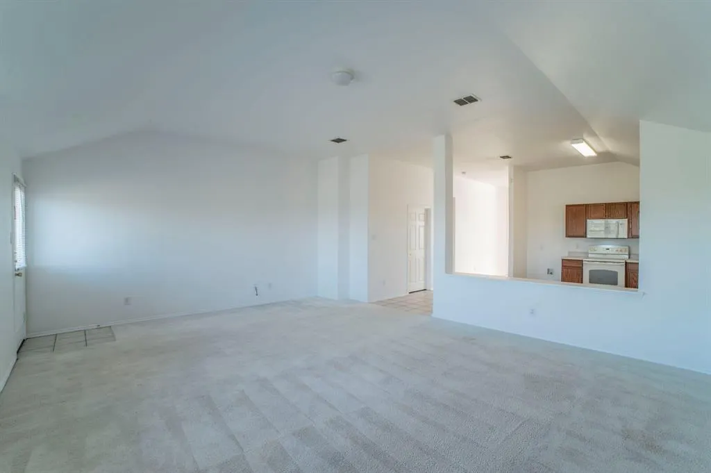 6333 Pool View Drive