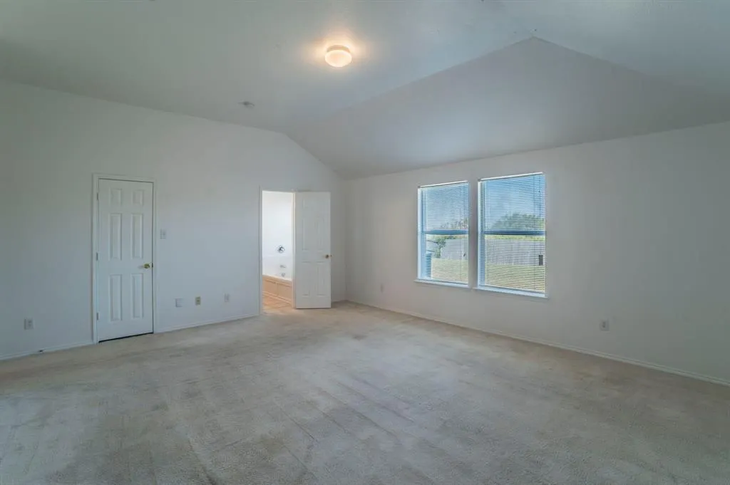 6333 Pool View Drive