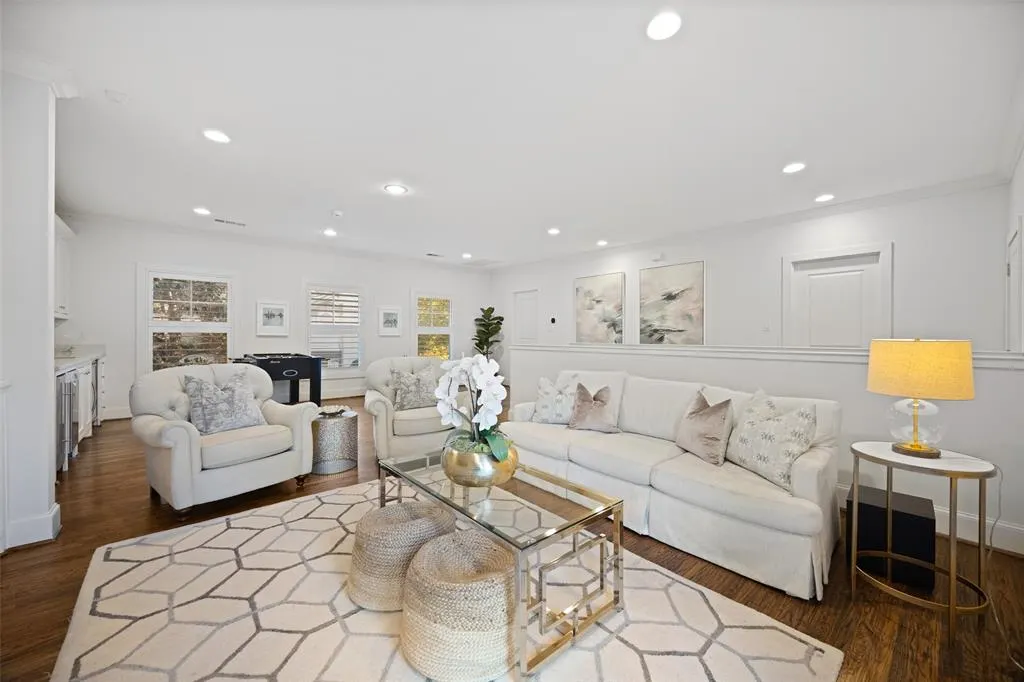 8622 Wingate Drive