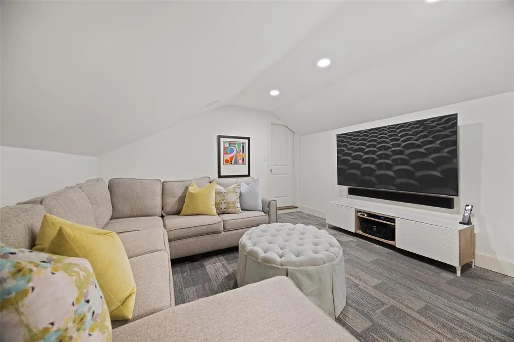 8622 Wingate Drive