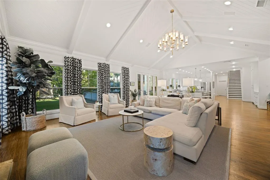 8622 Wingate Drive