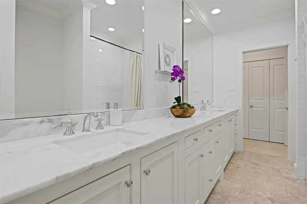 8622 Wingate Drive