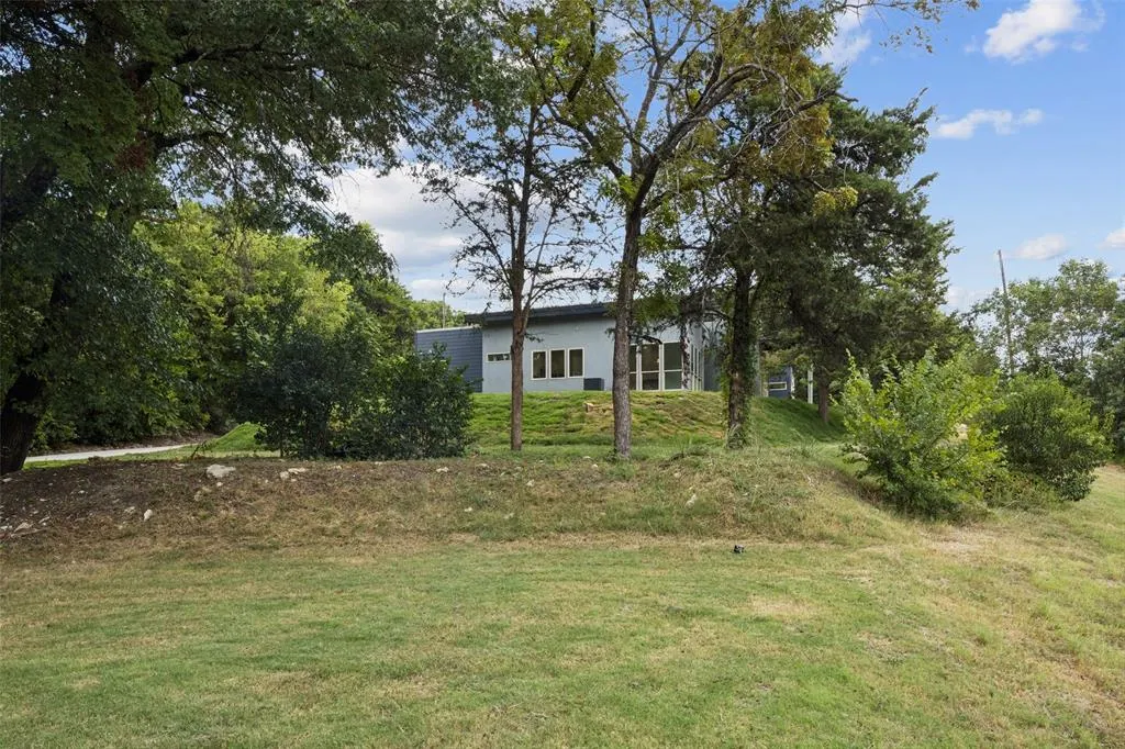 6939 Lacywood Lane
