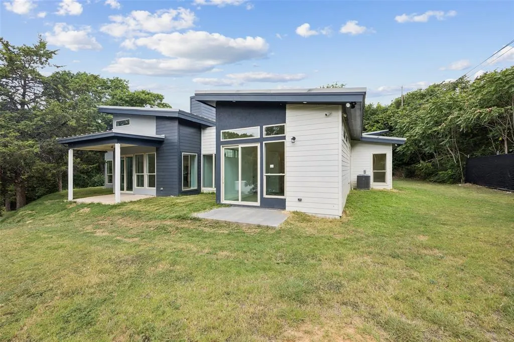 6939 Lacywood Lane