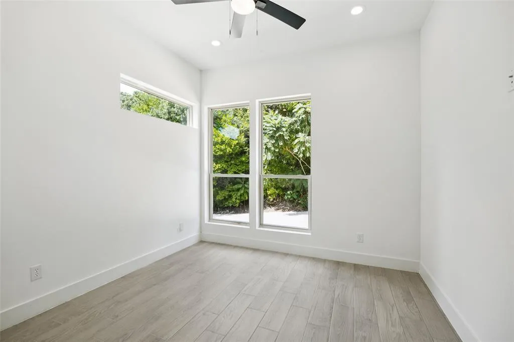 6939 Lacywood Lane
