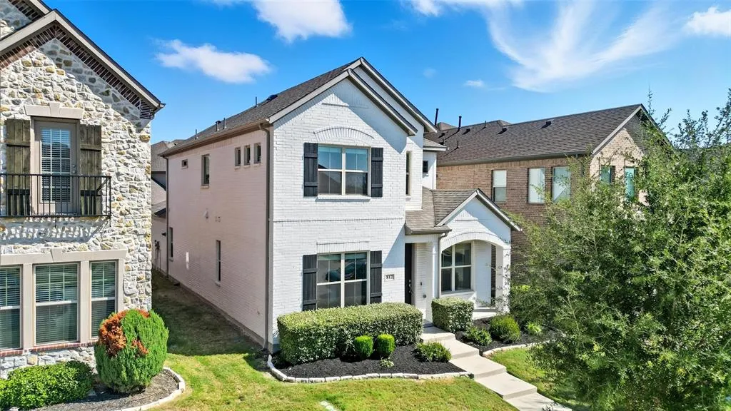 812 Davids Way