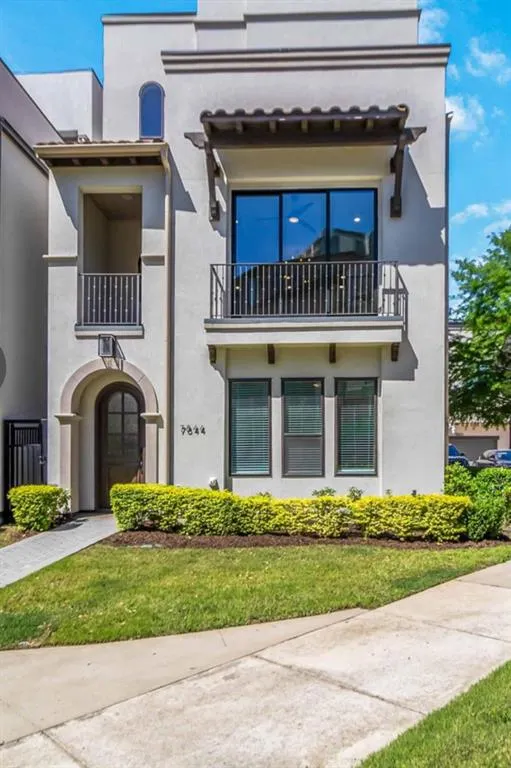 7844 Secluded Avenue