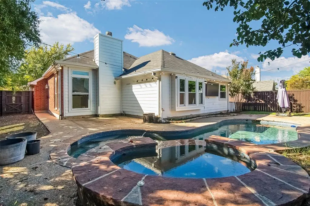 5500 Crystal Court