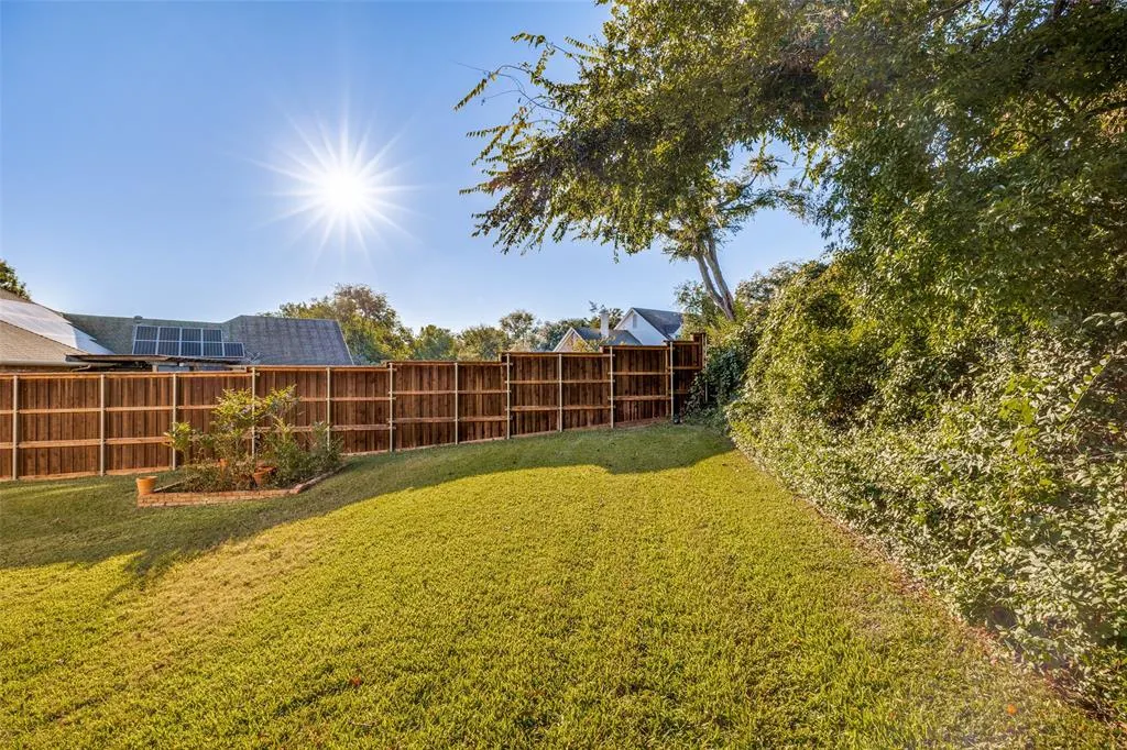 2704 Saint Charles Drive