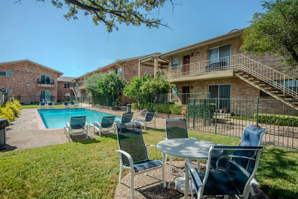 11218 Park Central Place, #C