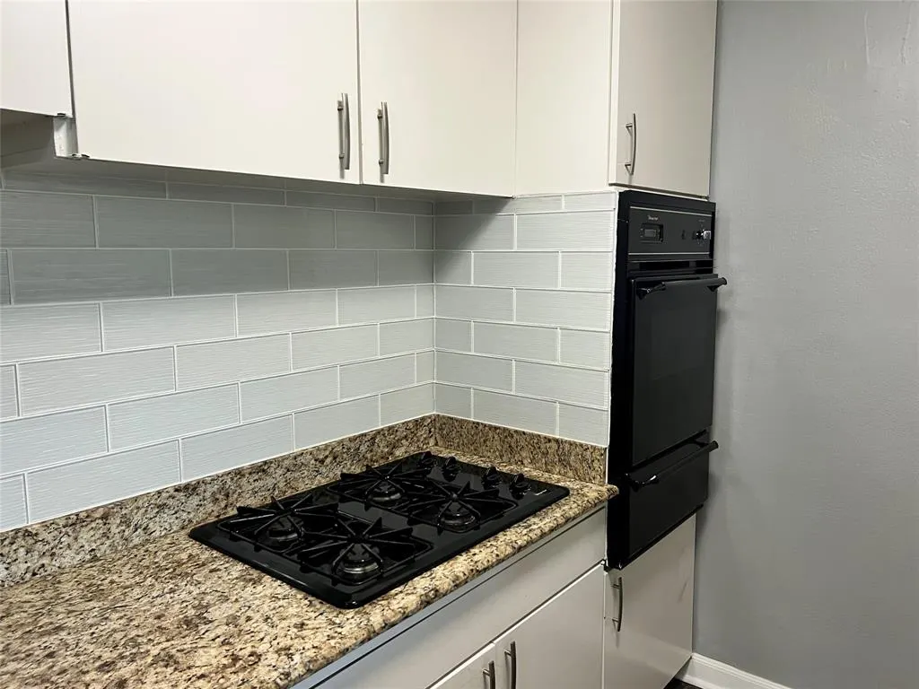 3883 Turtle Creek Boulevard, #318
