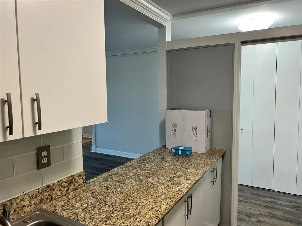 3883 Turtle Creek Boulevard, #318