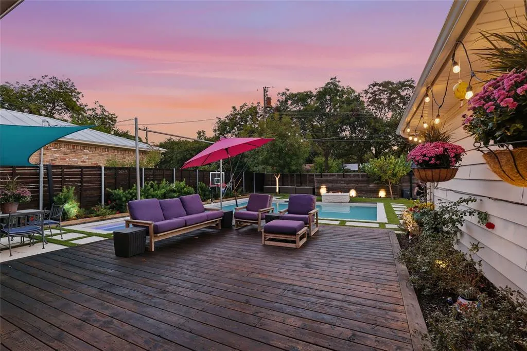 2549 Norsworthy Drive