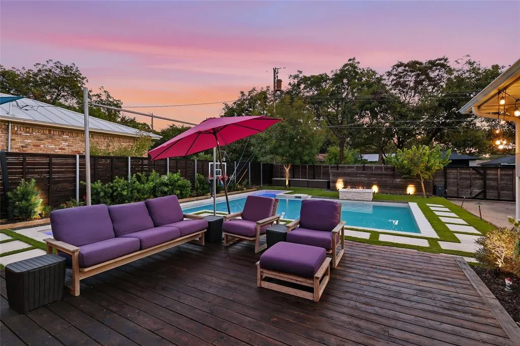 2549 Norsworthy Drive