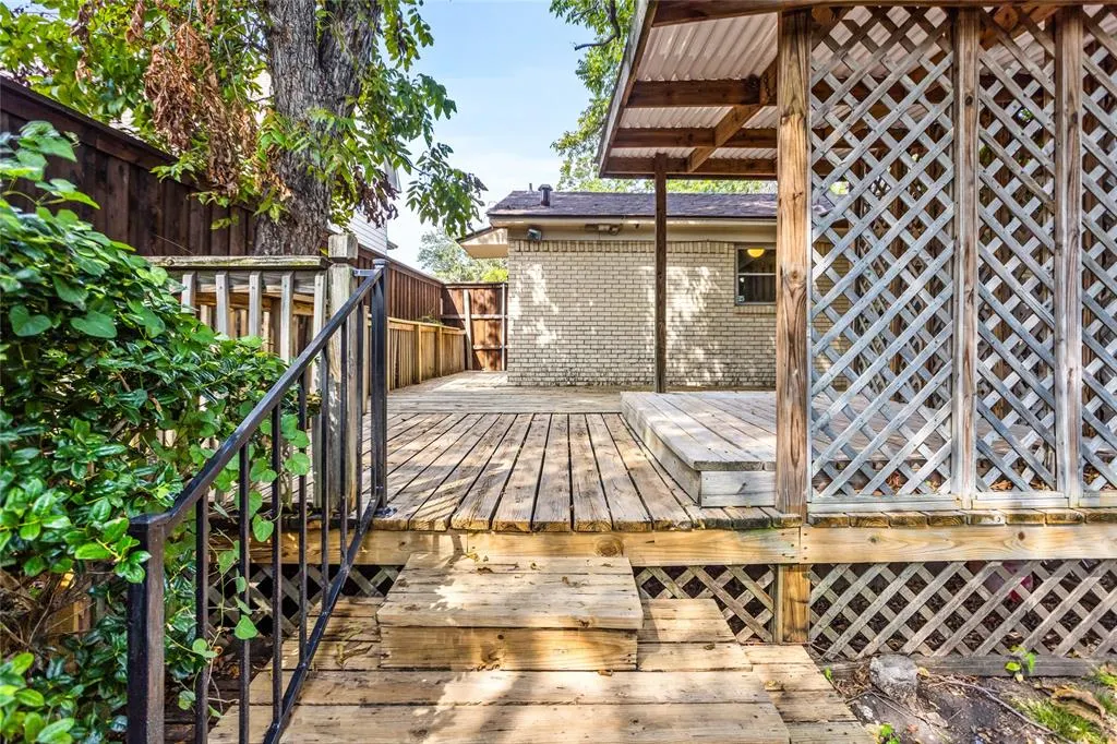 435 Hanbee Street