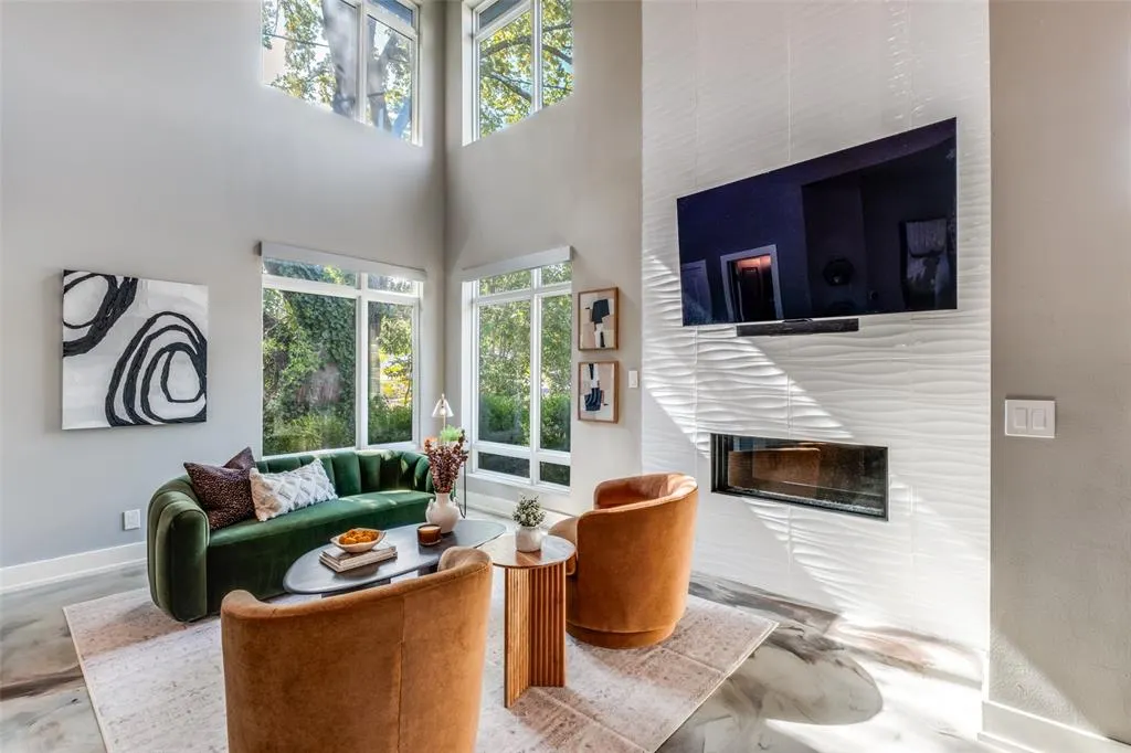 8618 San Leandro Drive