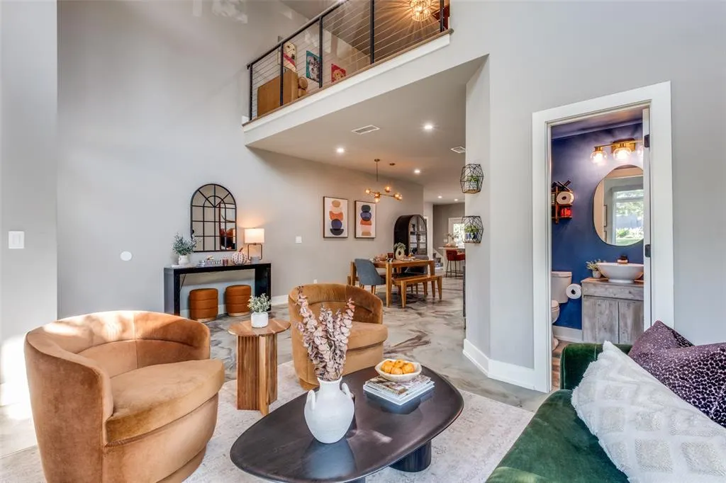 8618 San Leandro Drive