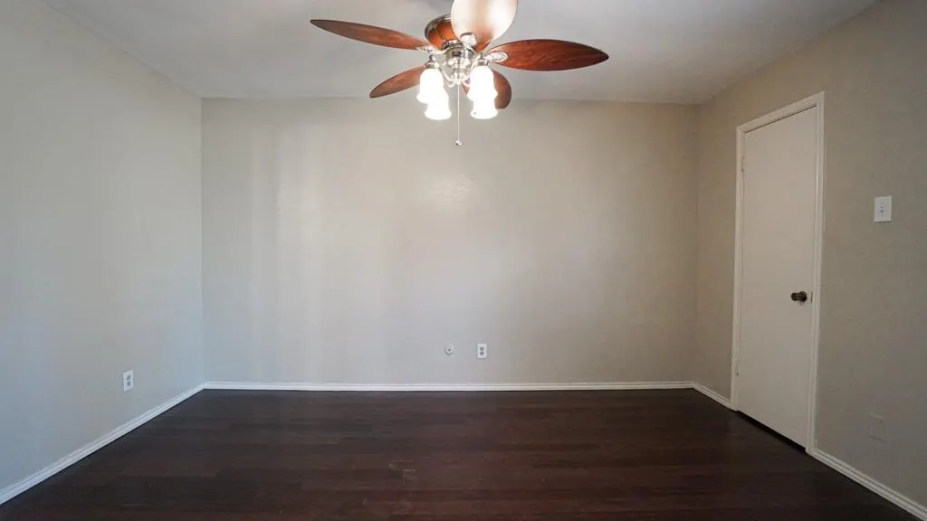 2505 Wedglea Drive, #121