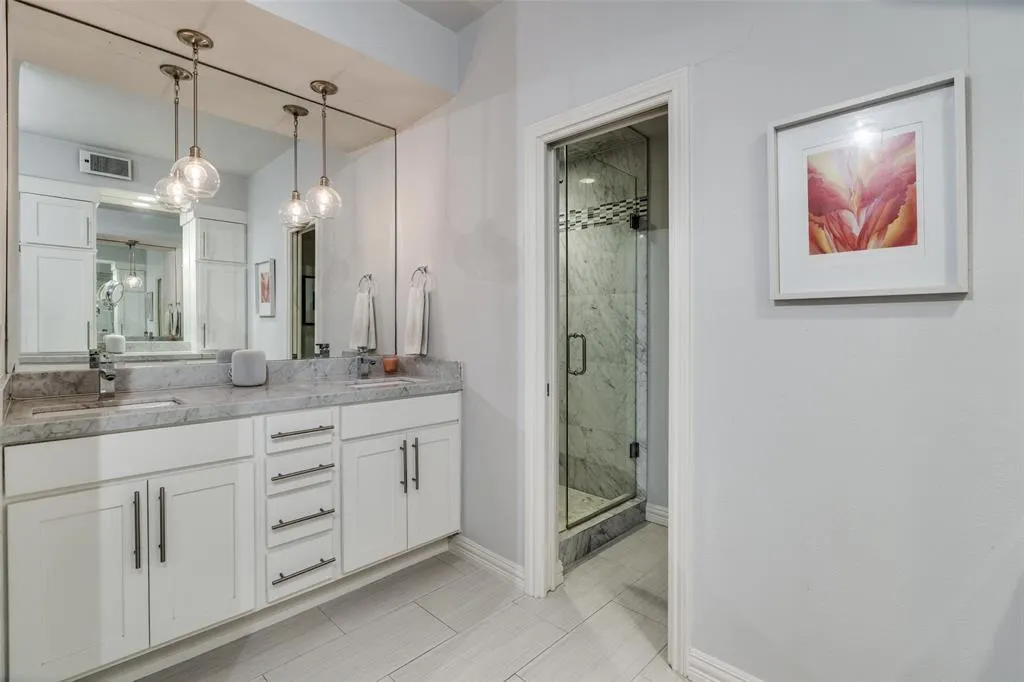3621 Turtle Creek Boulevard, #9K