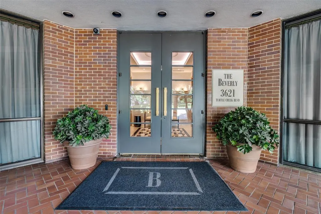 3621 Turtle Creek Boulevard, #9K