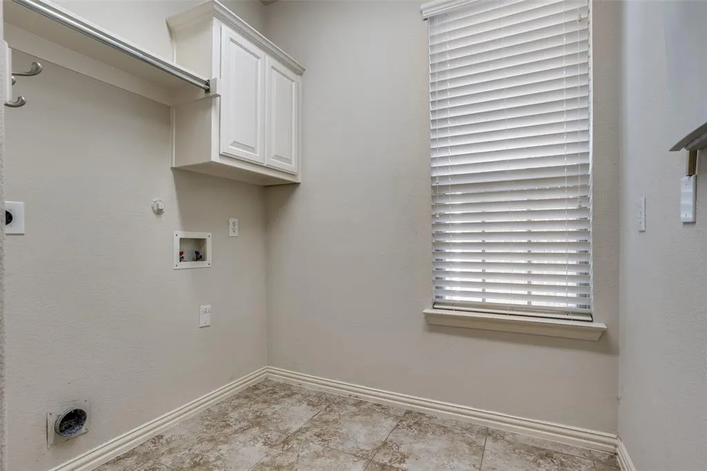 1207 Philip Drive