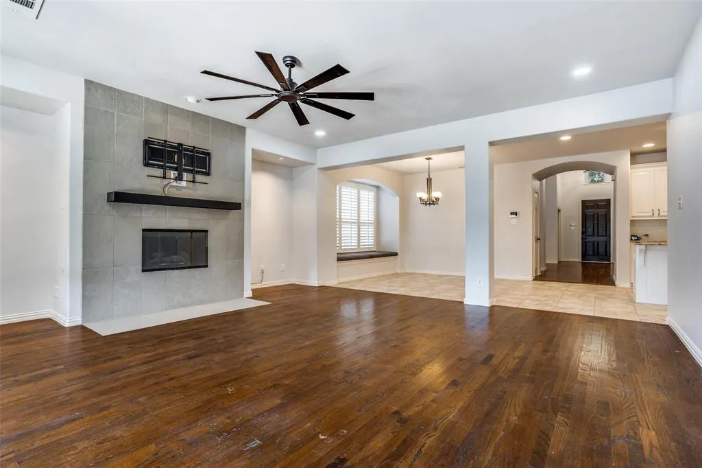 1207 Philip Drive