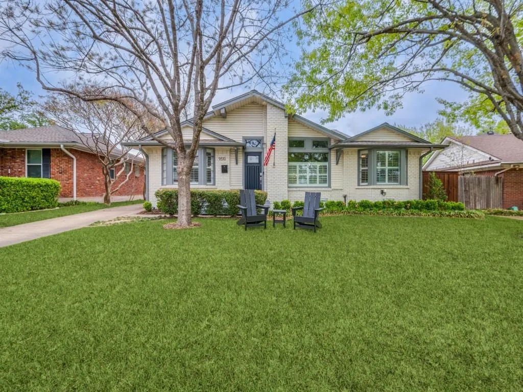 9510 Larchwood Drive