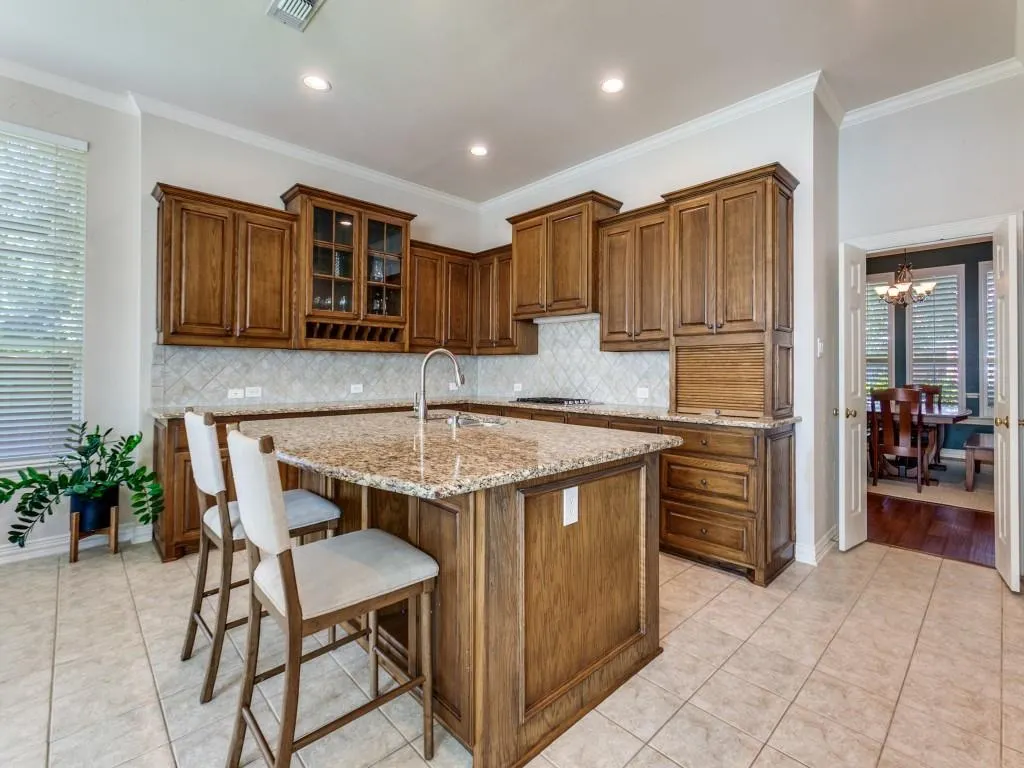 1317 Salado Drive