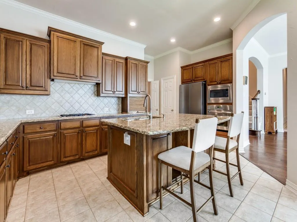 1317 Salado Drive