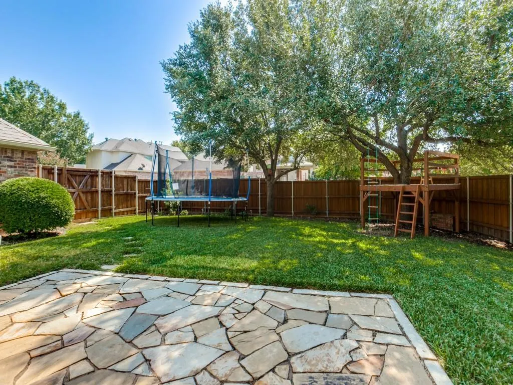 1317 Salado Drive
