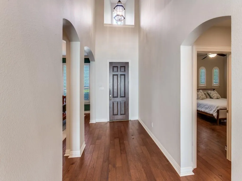 1317 Salado Drive