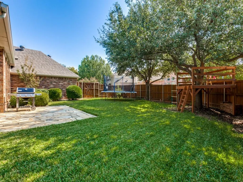 1317 Salado Drive
