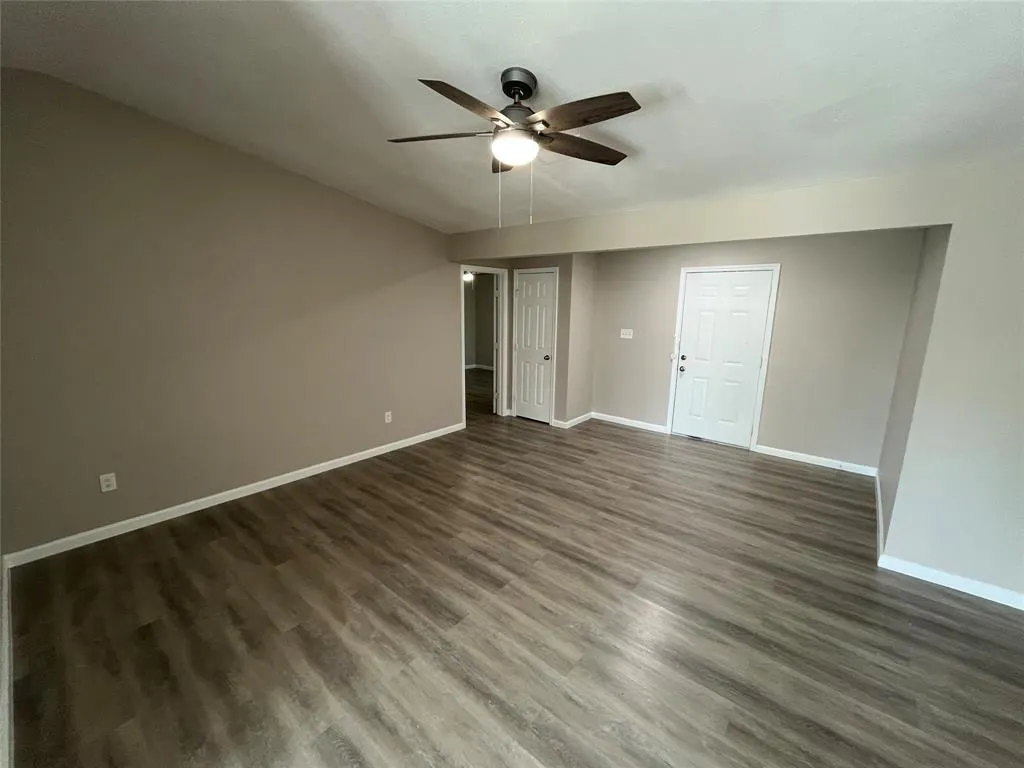 9726 Glengreen Drive