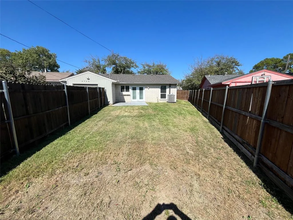 9726 Glengreen Drive
