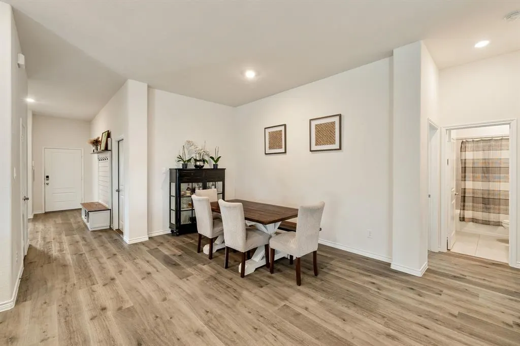 2818 Moccasin Lane