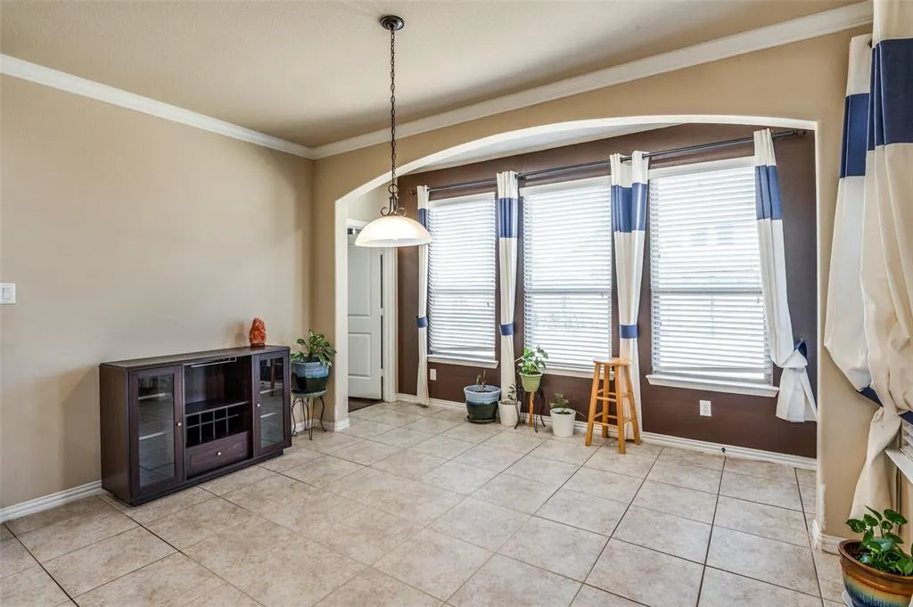 9848 Robinwoods Drive