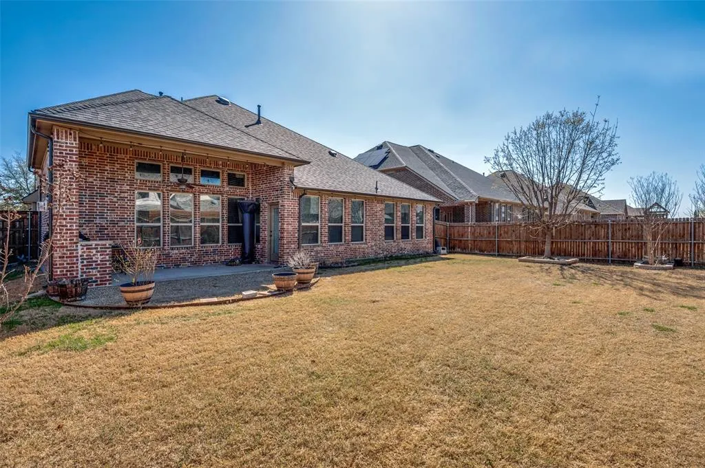 9848 Robinwoods Drive