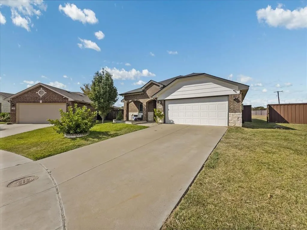 14201 Bridgeview Lane