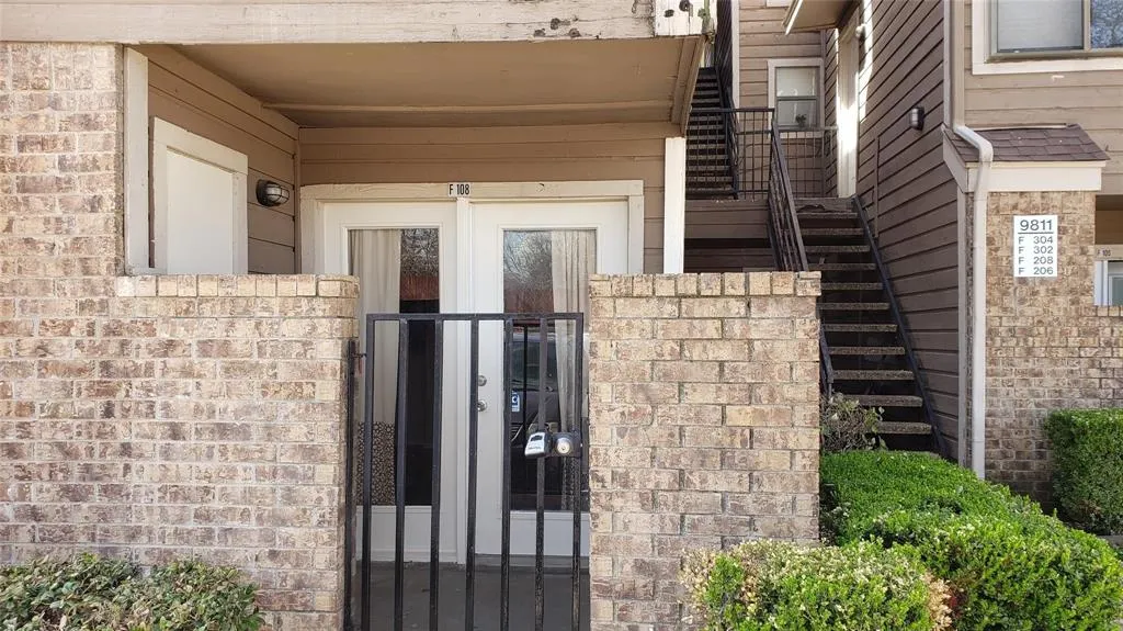 9811 Walnut Street, #108