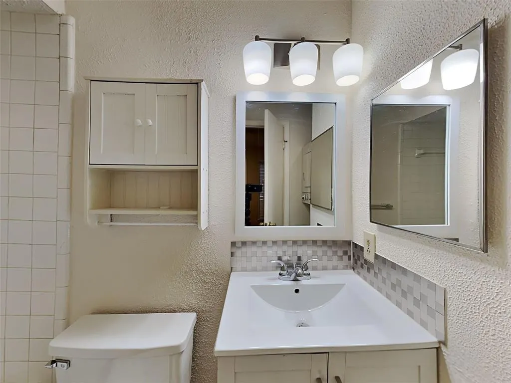 9811 Walnut Street, #108