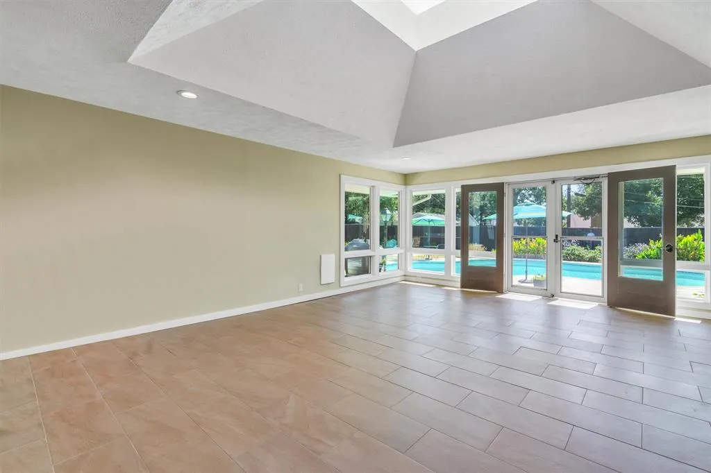 3708 Waldorf Drive