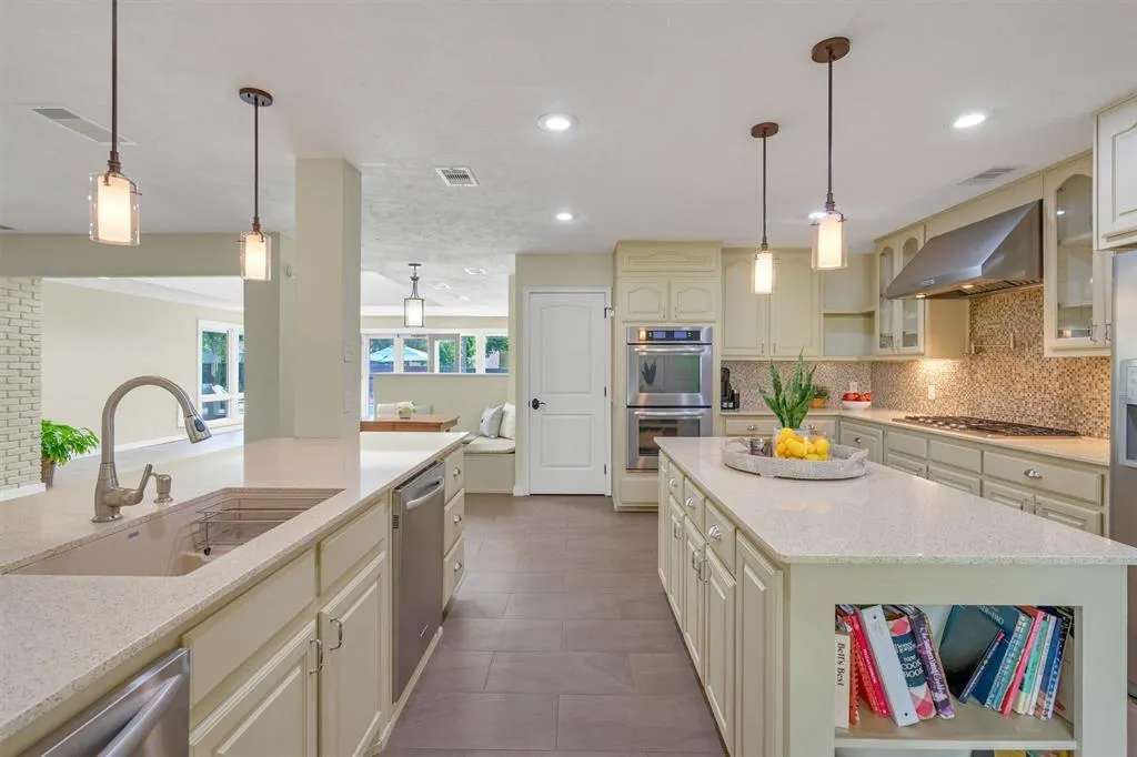 3708 Waldorf Drive