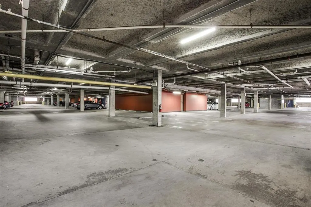 2502 Live Oak Street, #330