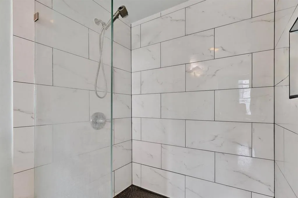 2502 Live Oak Street, #330