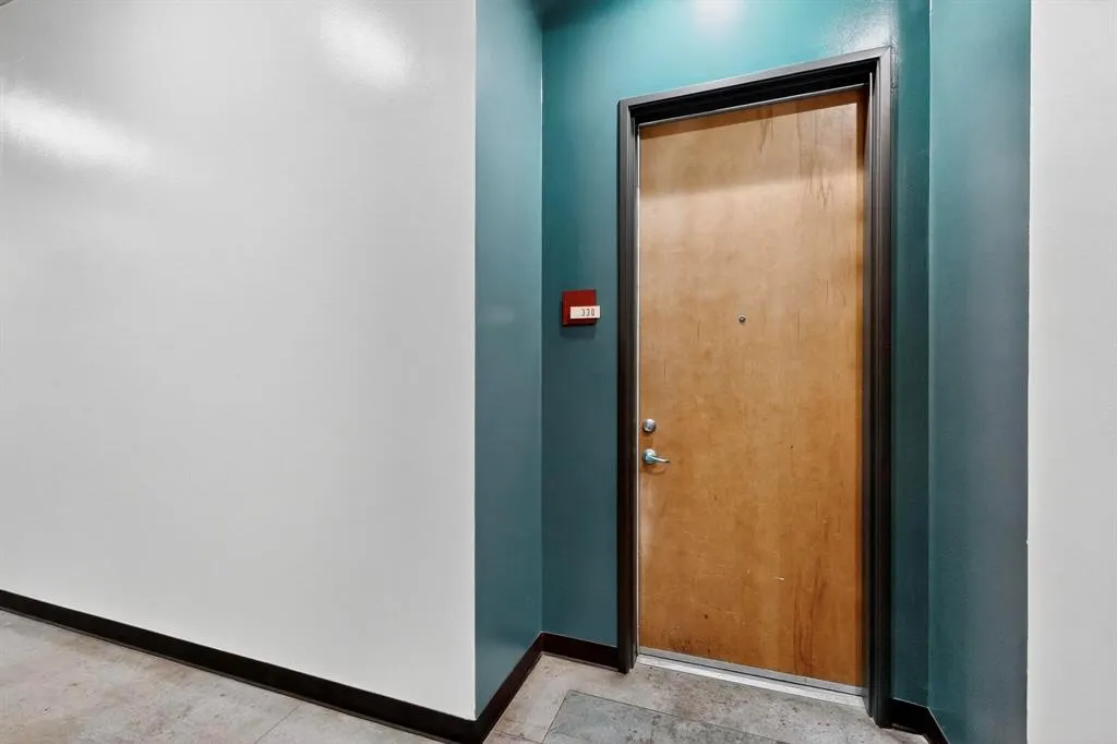 2502 Live Oak Street, #330