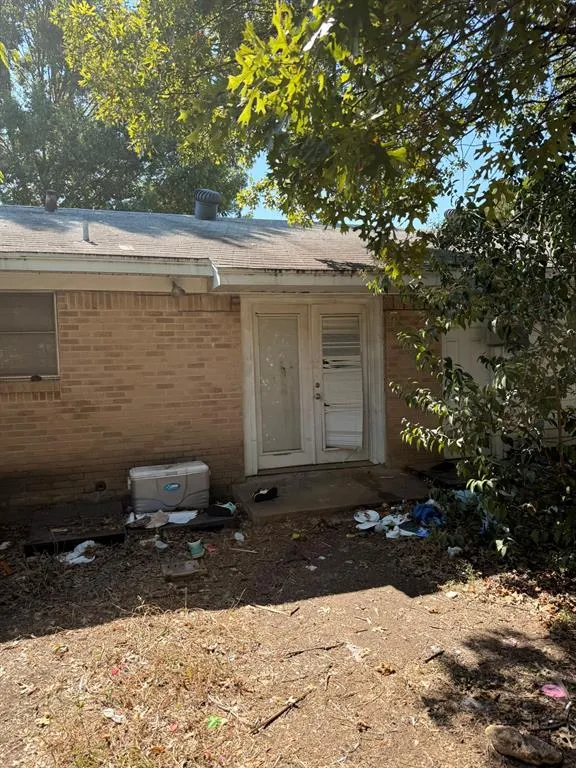 833 Jadewood Drive