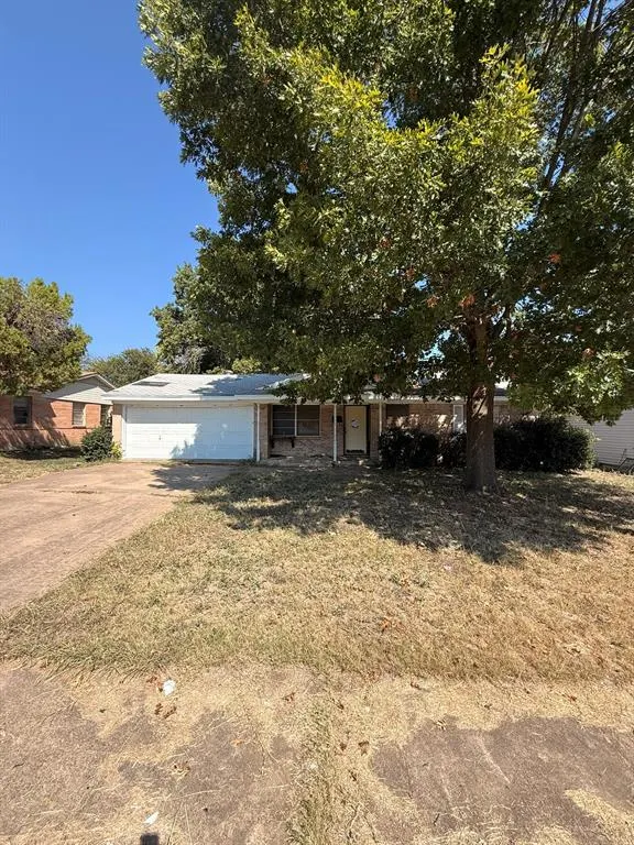 833 Jadewood Drive