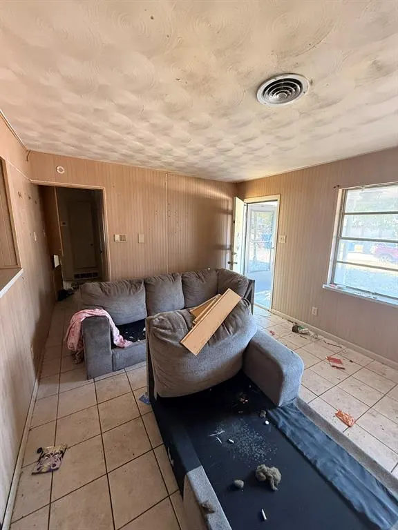 833 Jadewood Drive