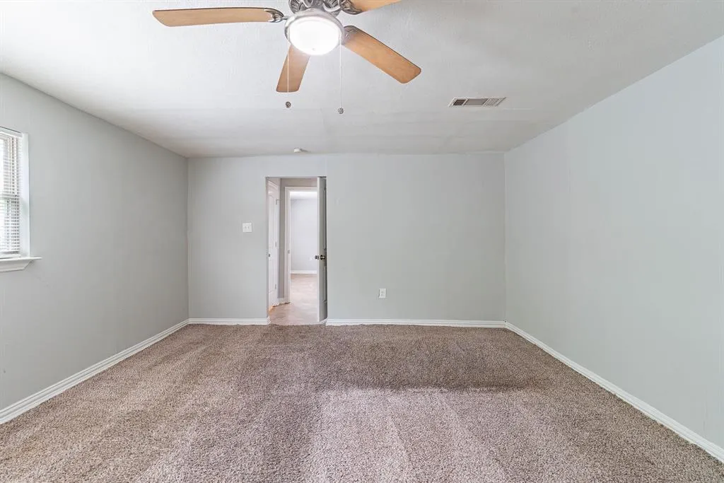 10033 Casa Oaks Drive