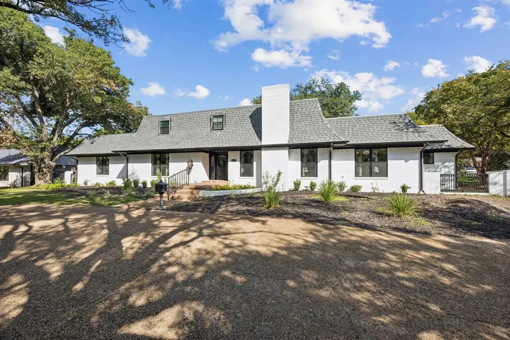 11212 Inwood Road